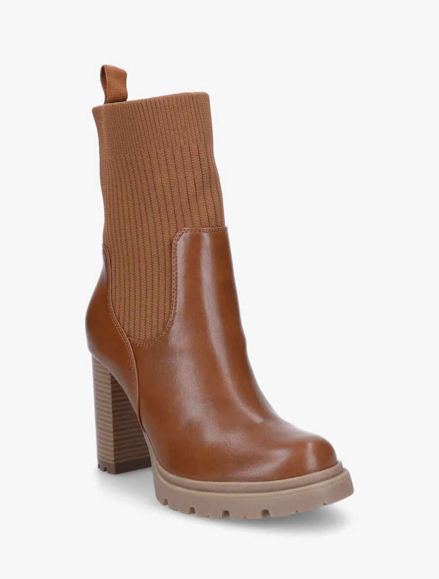 Bottines chaussettes à talon haut - Camel