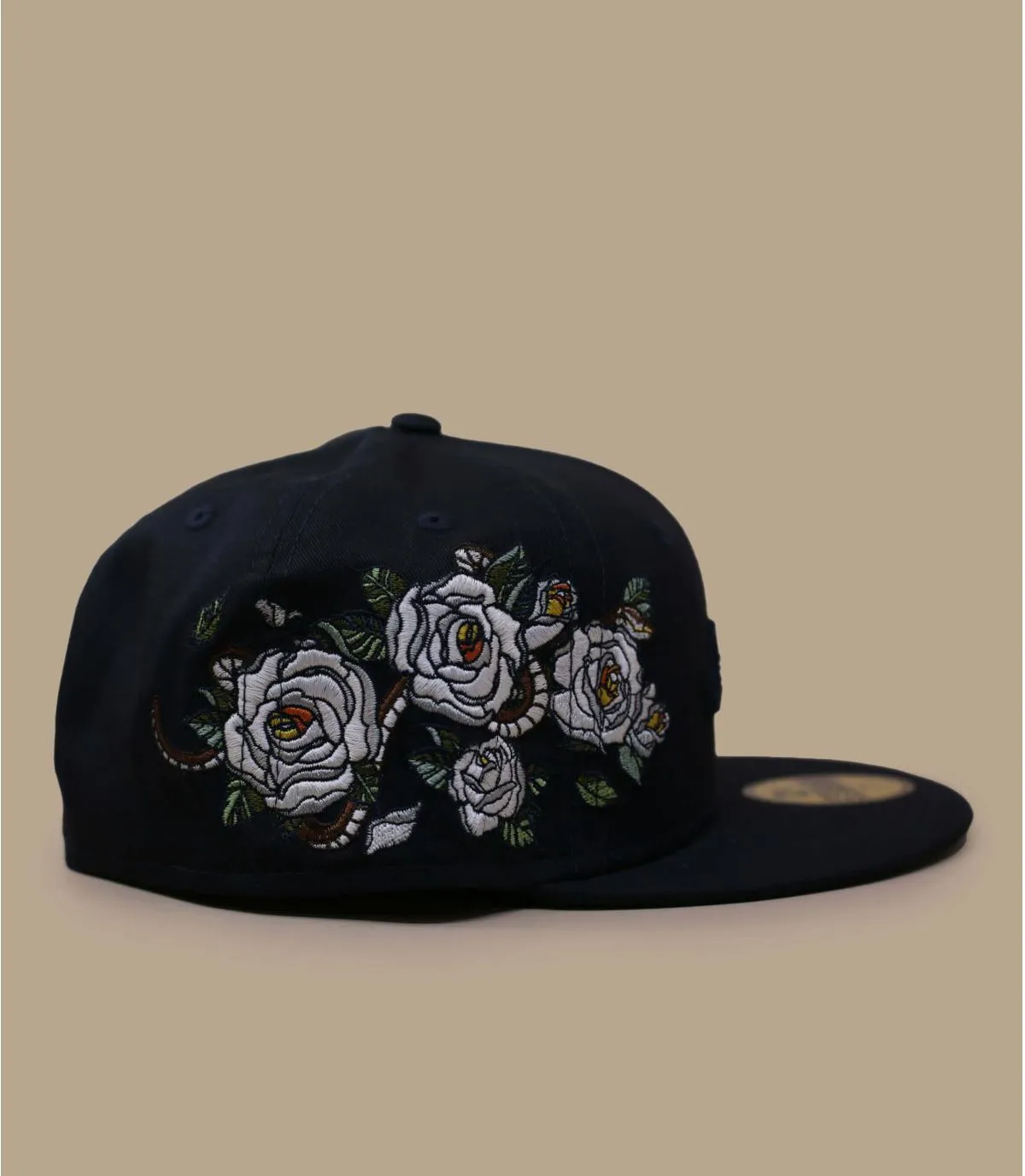 Casquette fitted bleu marine fleur blanche - Casquette Flower Icon 59Fifty navy New Era : Headict