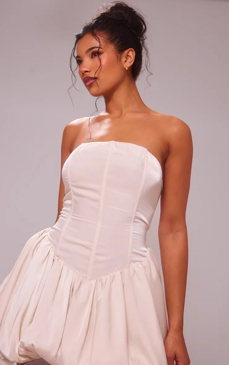 Mini-robe bustier bouffante crème à corset