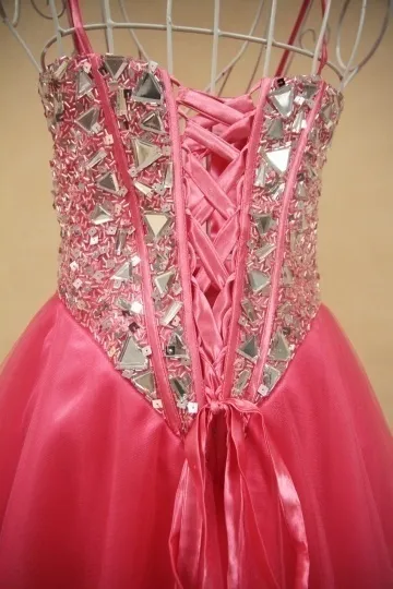 Mini robe de soirée rose corail orné de strass