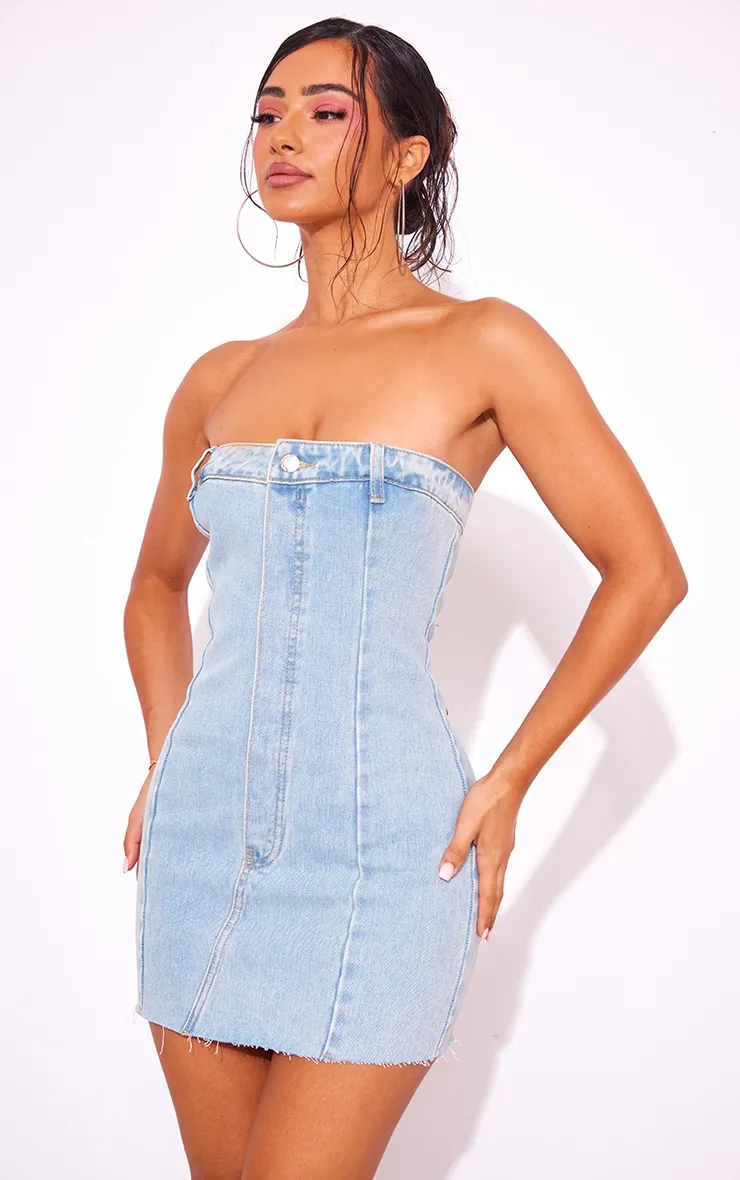 Petite Mini robe bustier en jean délavé bleu clair